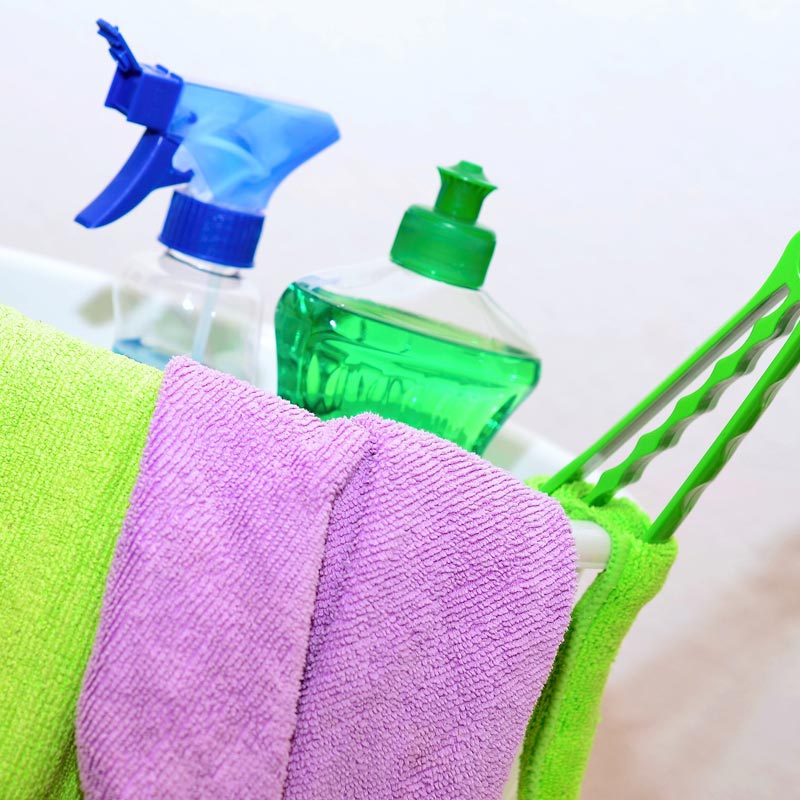 Guggemol: Warum ich Menschen gerne beim Putzen zuschaue