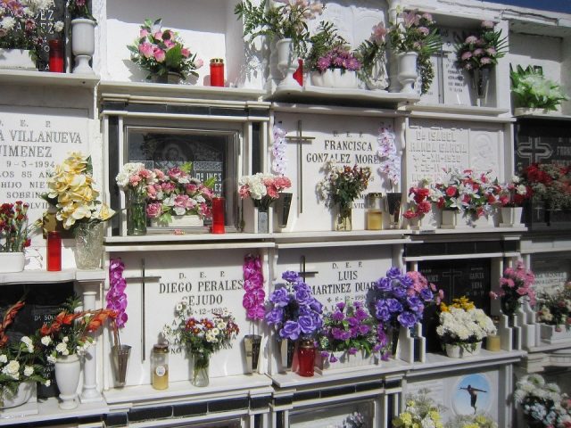 Guggemol: Friedhof für Geflüchtete